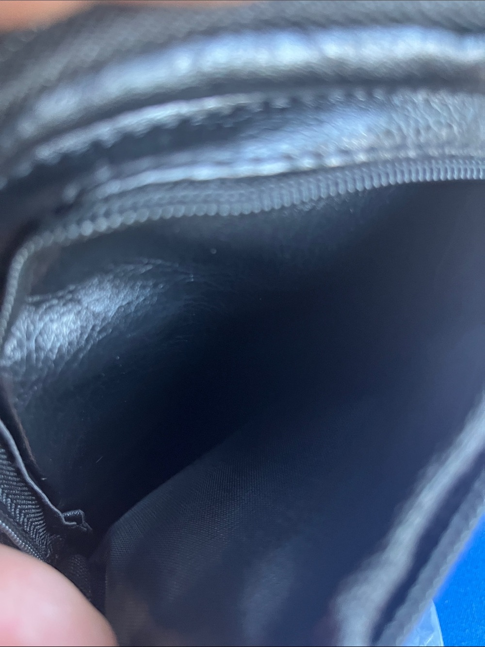 AR New York Black Backpack Sling Bag - Picture 4 of 4